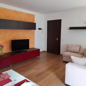 La Casa Di Max- For Families Appartamento